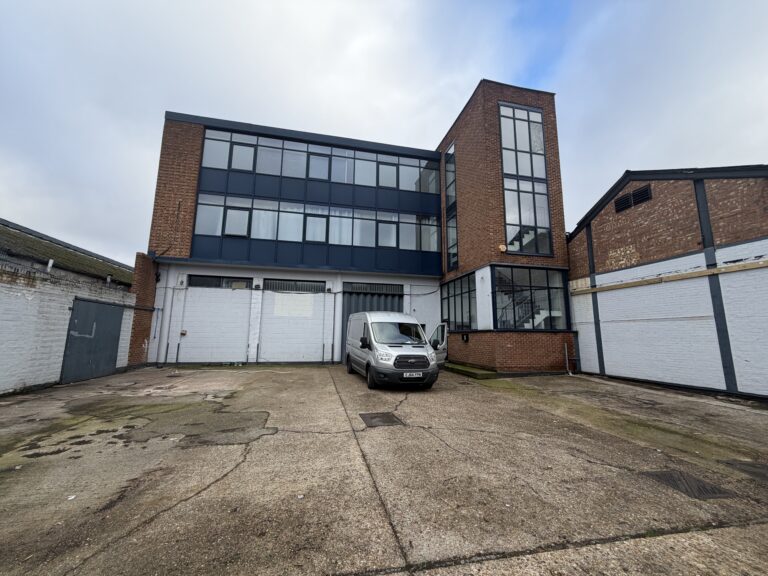 Park Avenue, Park Royal, London, Greater London, NW10